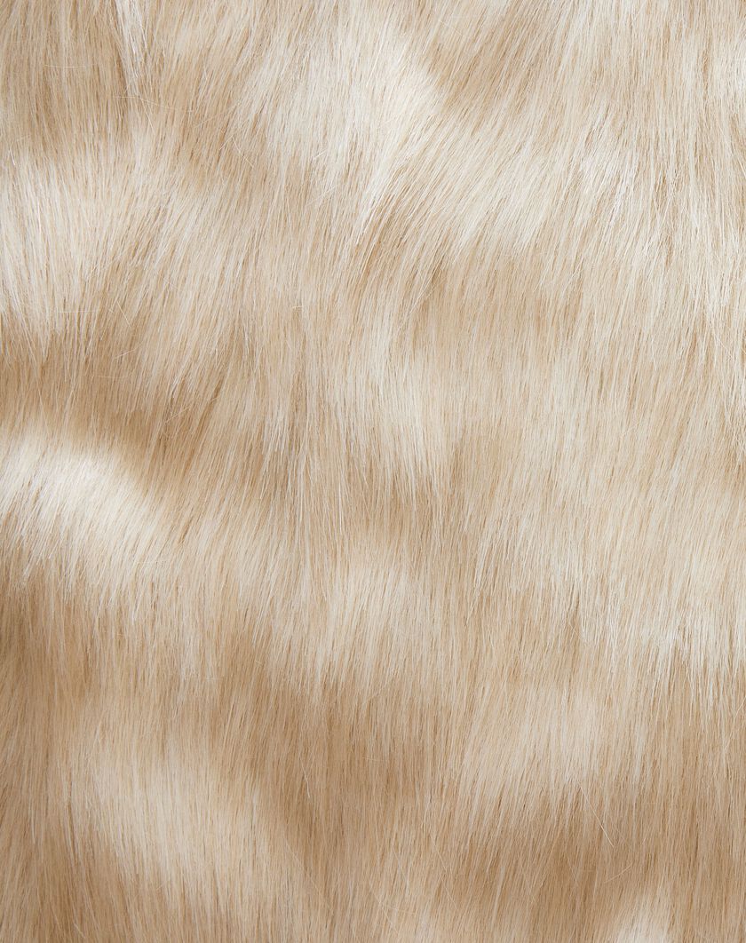 Reykjavik Faux Reindeer Rug thumbnail number 1